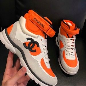 Meet your Posher, Laron